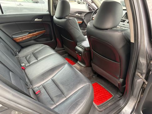 Used 2011 Honda Accord EX-L image 25