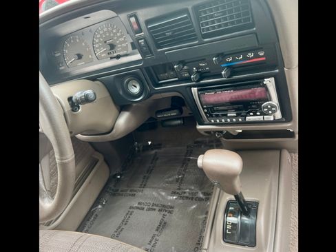 Used 1995 Toyota 4Runner SR5 image 4