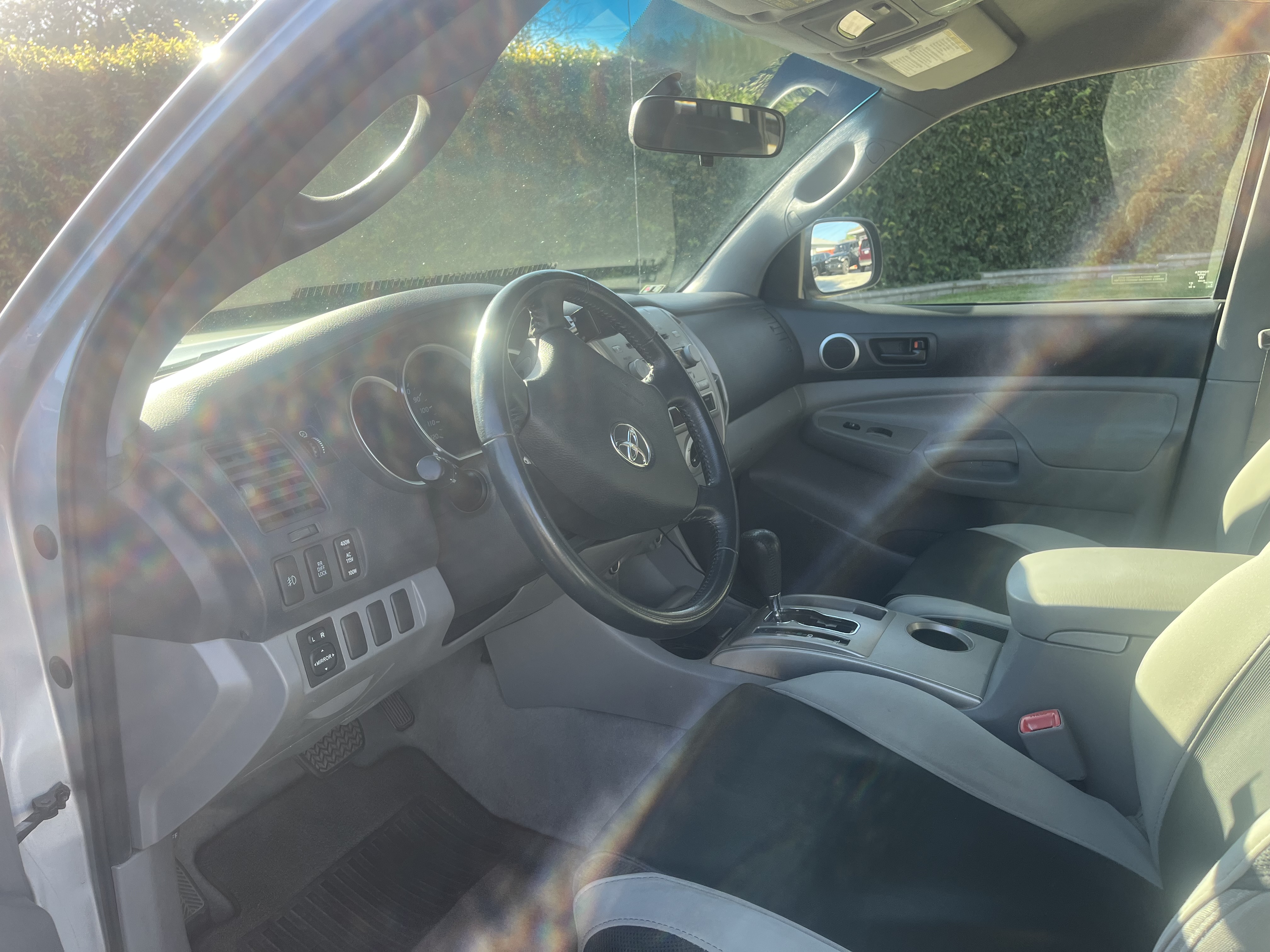 Used 2005 Toyota Tacoma PreRunner w/ TRD Off-Road Pkg #2 RWD image 4
