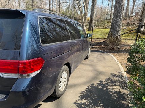 Used 2010 Honda Odyssey EX image 5