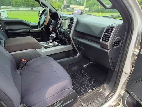 Used 2019 Ford F150 XLT w/ Equipment Group 302A Luxury AWD/4WD image 5