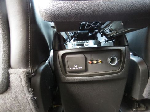 Used 2012 GMC Acadia SLT image 13