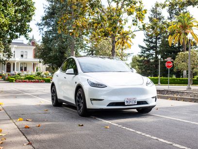 Used 2021 Tesla Model Y Long Range