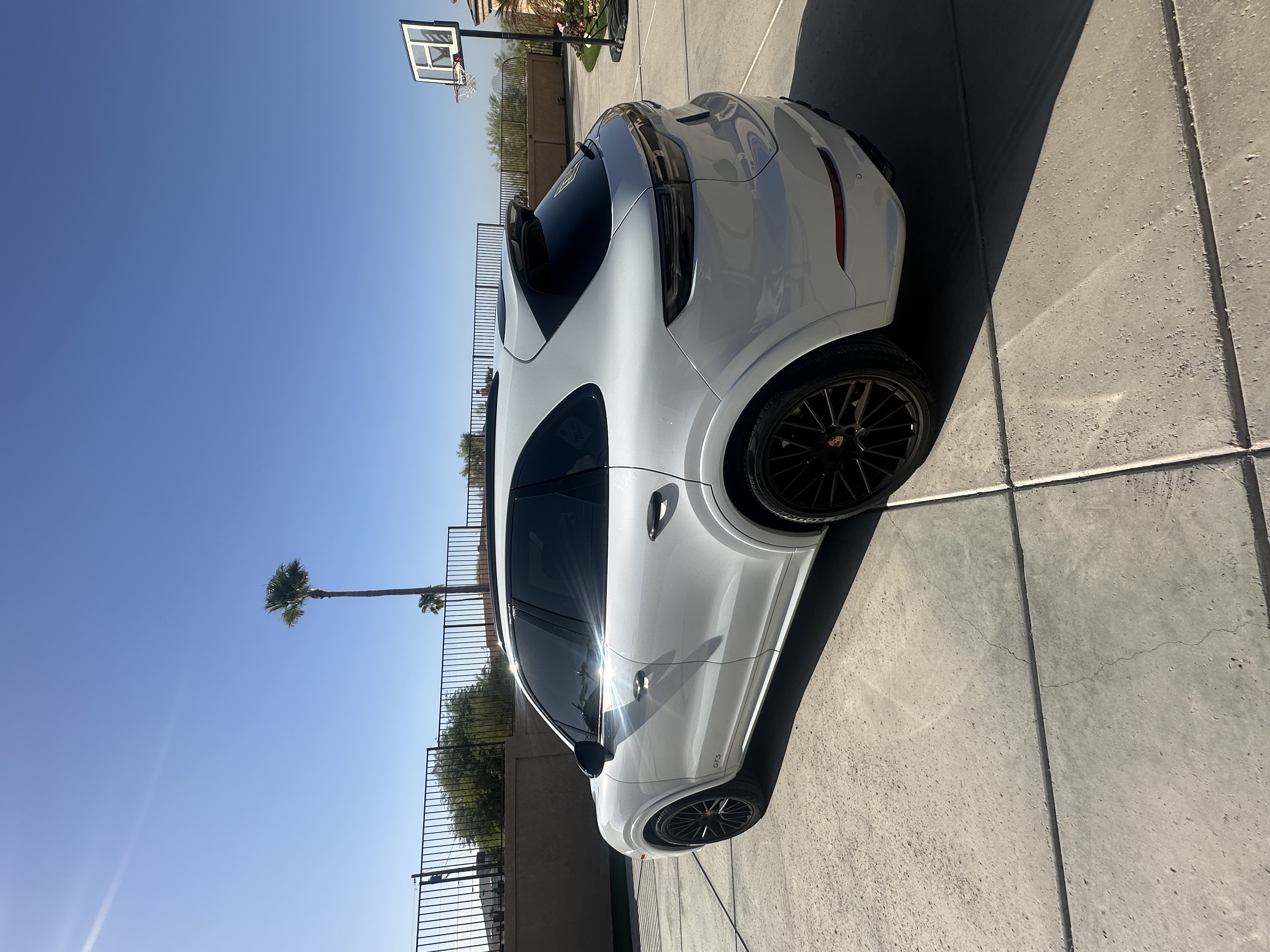 Used 2022 Porsche Cayenne GTS AWD/4WD image 5