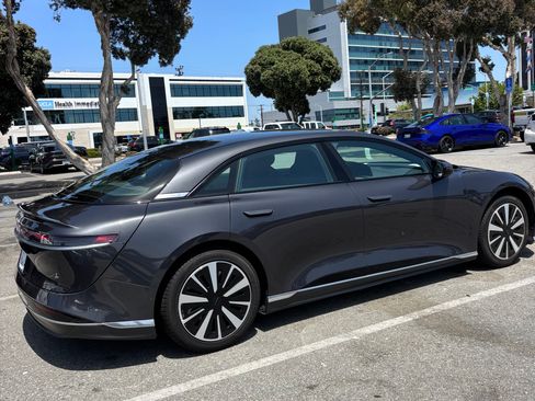 Used 2024 Lucid Air Pure RWD image 10