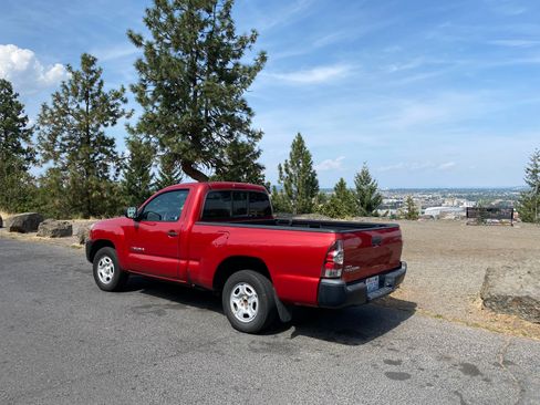 Used 2009 Toyota Tacoma 2WD Regular Cab w/ Enhancement Pkg image 4