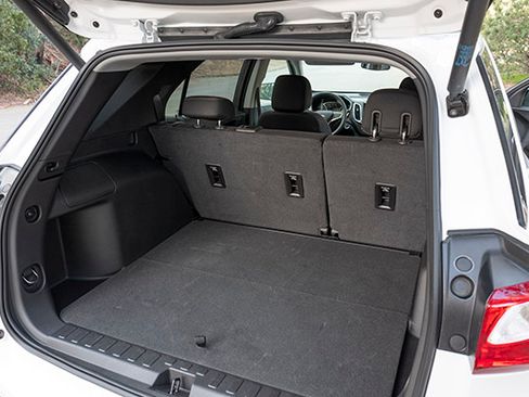 Used 2018 Chevrolet Equinox LT AWD/4WD image 6