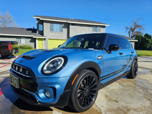 Used 2017 MINI Cooper Clubman S image 18