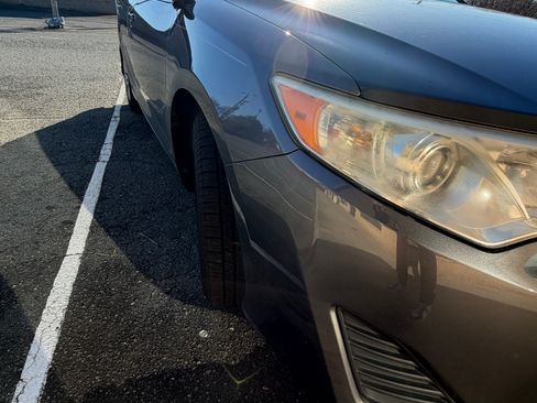 Used 2012 Toyota Camry SE image 6