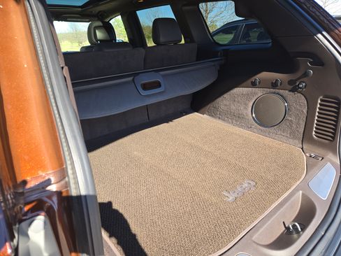 Used 2015 Jeep Grand Cherokee Summit image 14