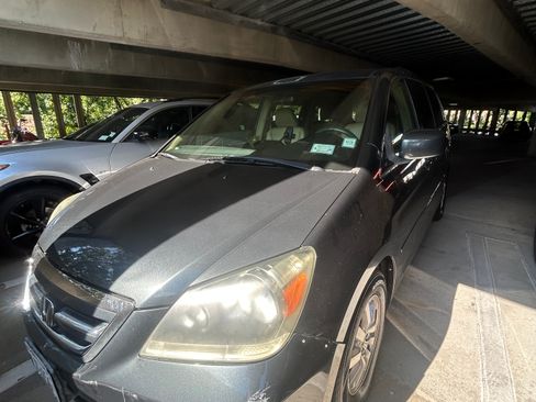 Used 2005 Honda Odyssey EX-L image 6