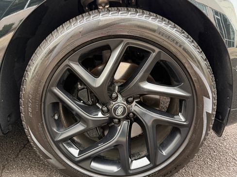 Used 2023 Land Rover Range Rover Sport SE Dynamic image 12