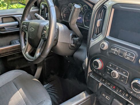 Used 2021 Chevrolet Silverado 1500 RST w/ Z71 Off-Road Package image 12