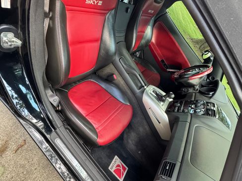 Used 2009 Saturn Sky Red Line image 12