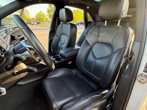 Used 2015 Porsche Macan S AWD/4WD image 15
