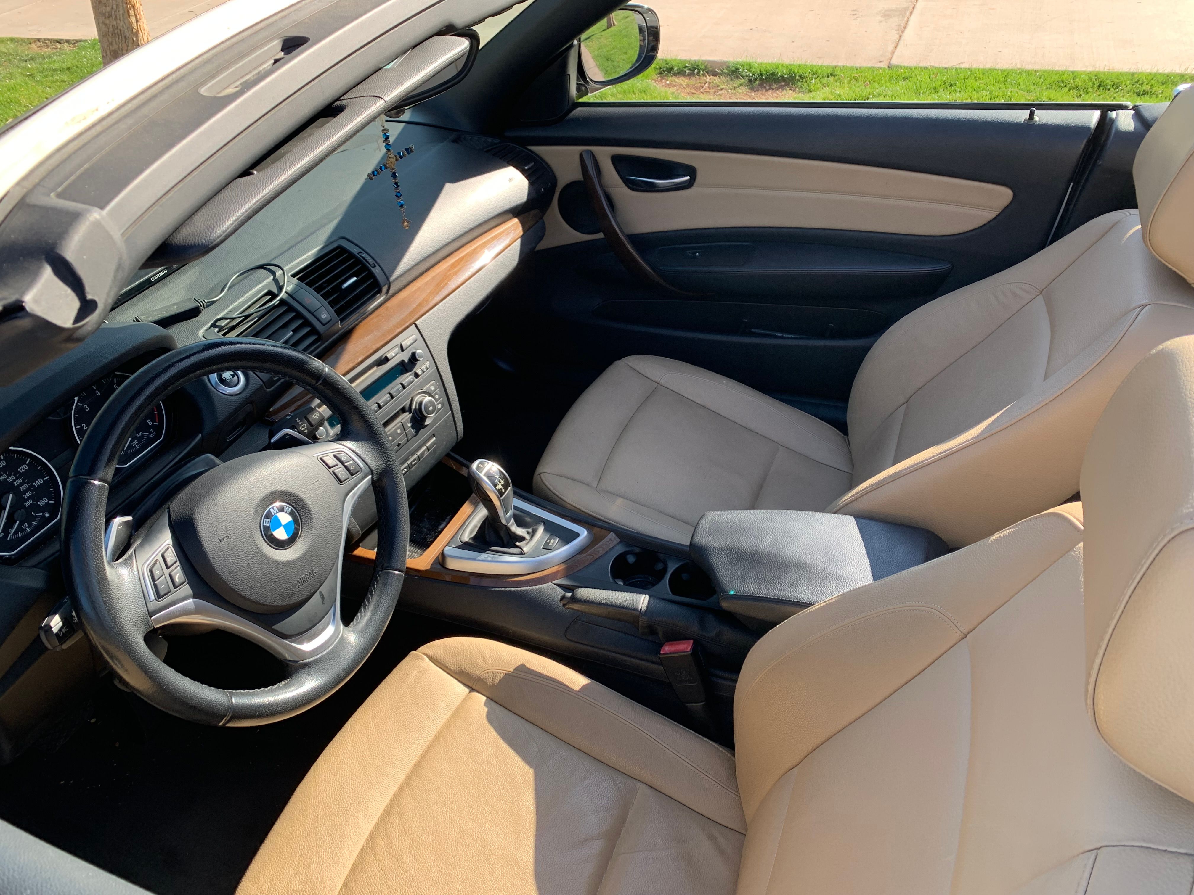 Used 2012 BMW 135i Convertible RWD image 9