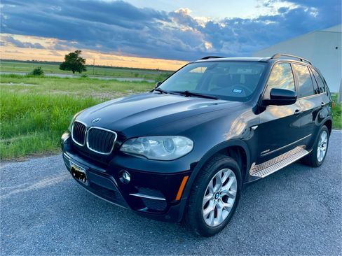 Used 2013 BMW X5 xDrive35i image 1