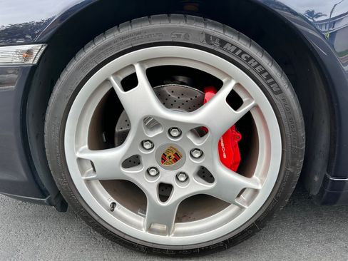 Used 2006 Porsche 911 Carrera S RWD image 19