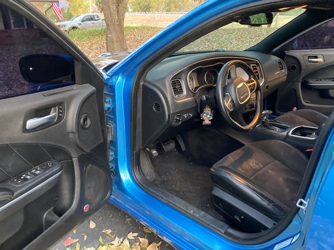 Used 2015 Dodge Charger R/T image 8