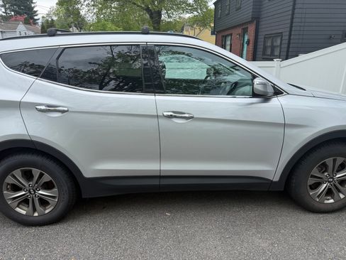 Used 2016 Hyundai Santa Fe Sport w/ Option Group 04 AWD/4WD image 10
