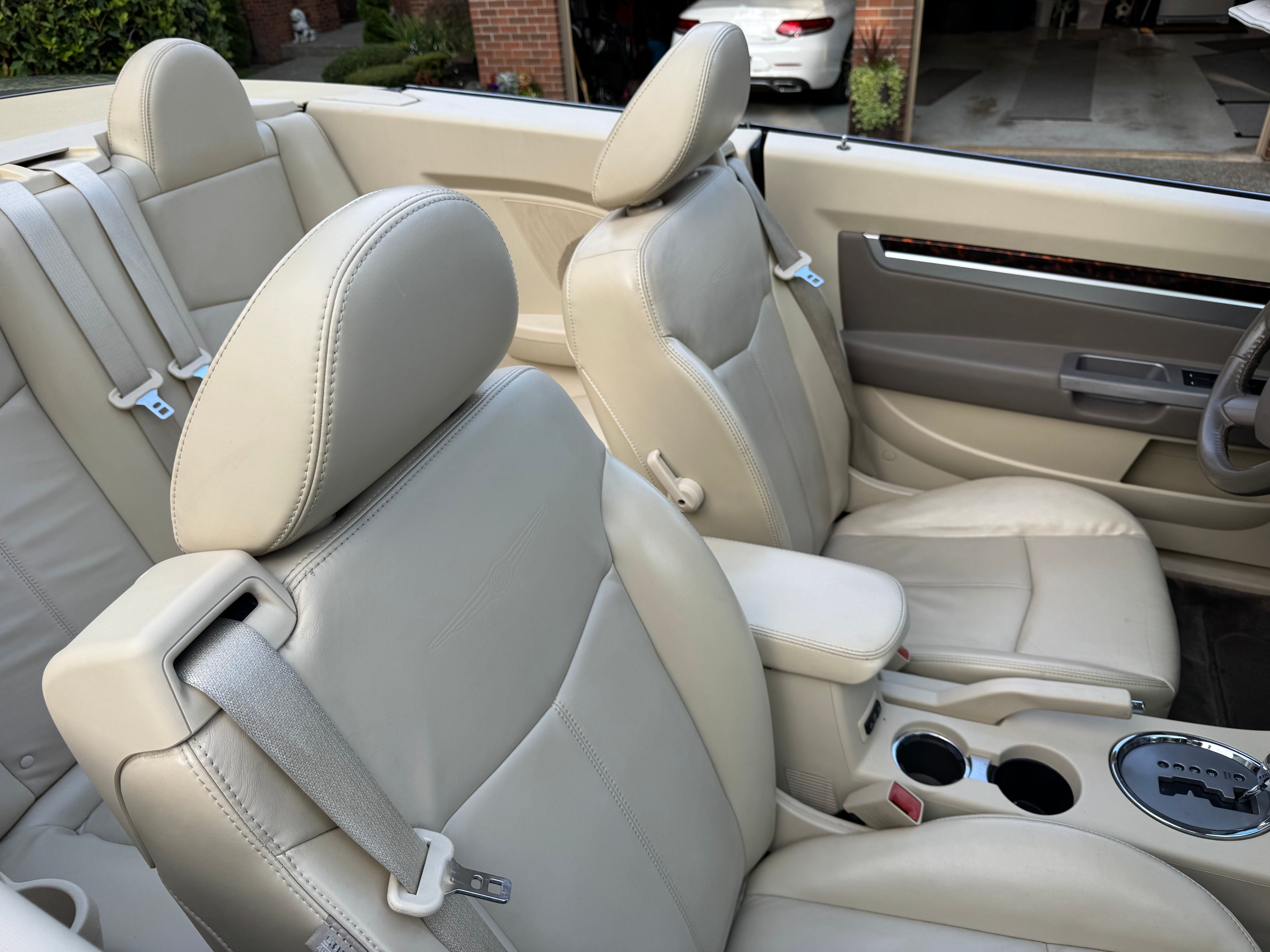 Used 2008 Chrysler Sebring Limited w/ Luxury Group FWD image 13