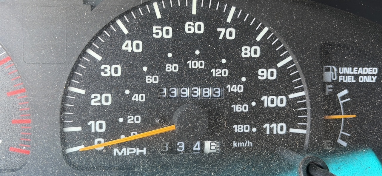 Used 1996 Toyota 4Runner Limited AWD/4WD image 9