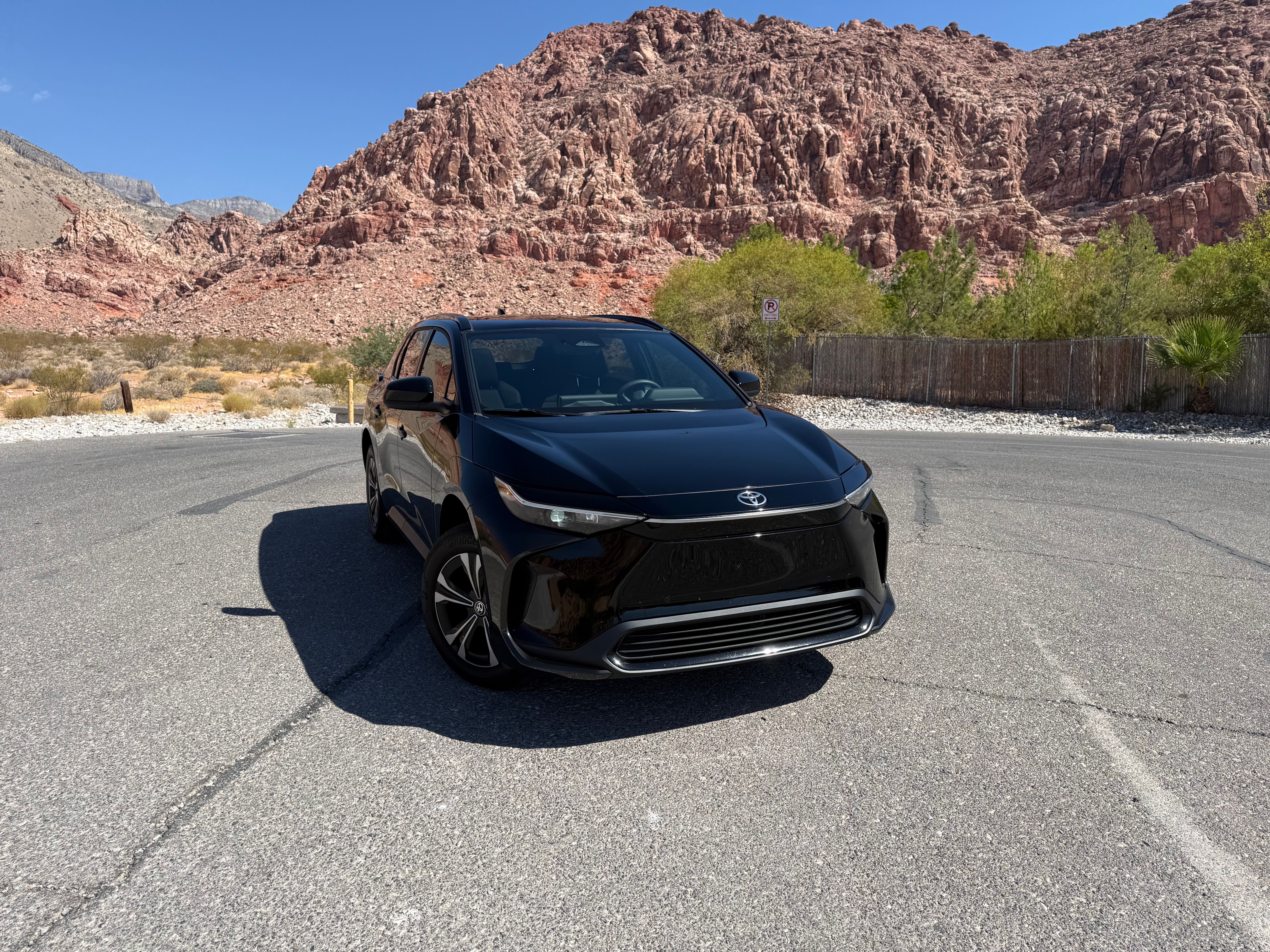 Used 2025 Toyota bZ4X AWD w/ Weather Package image 2