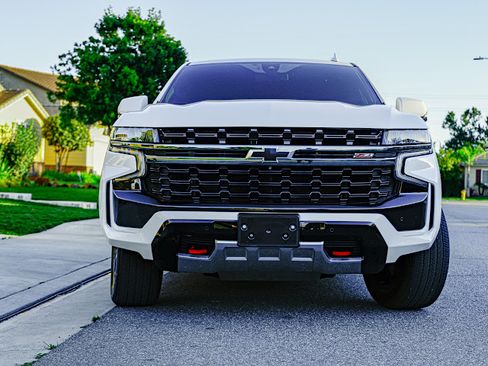 Used 2022 Chevrolet Suburban Z71 w/ Z71 Off-Road Package image 4