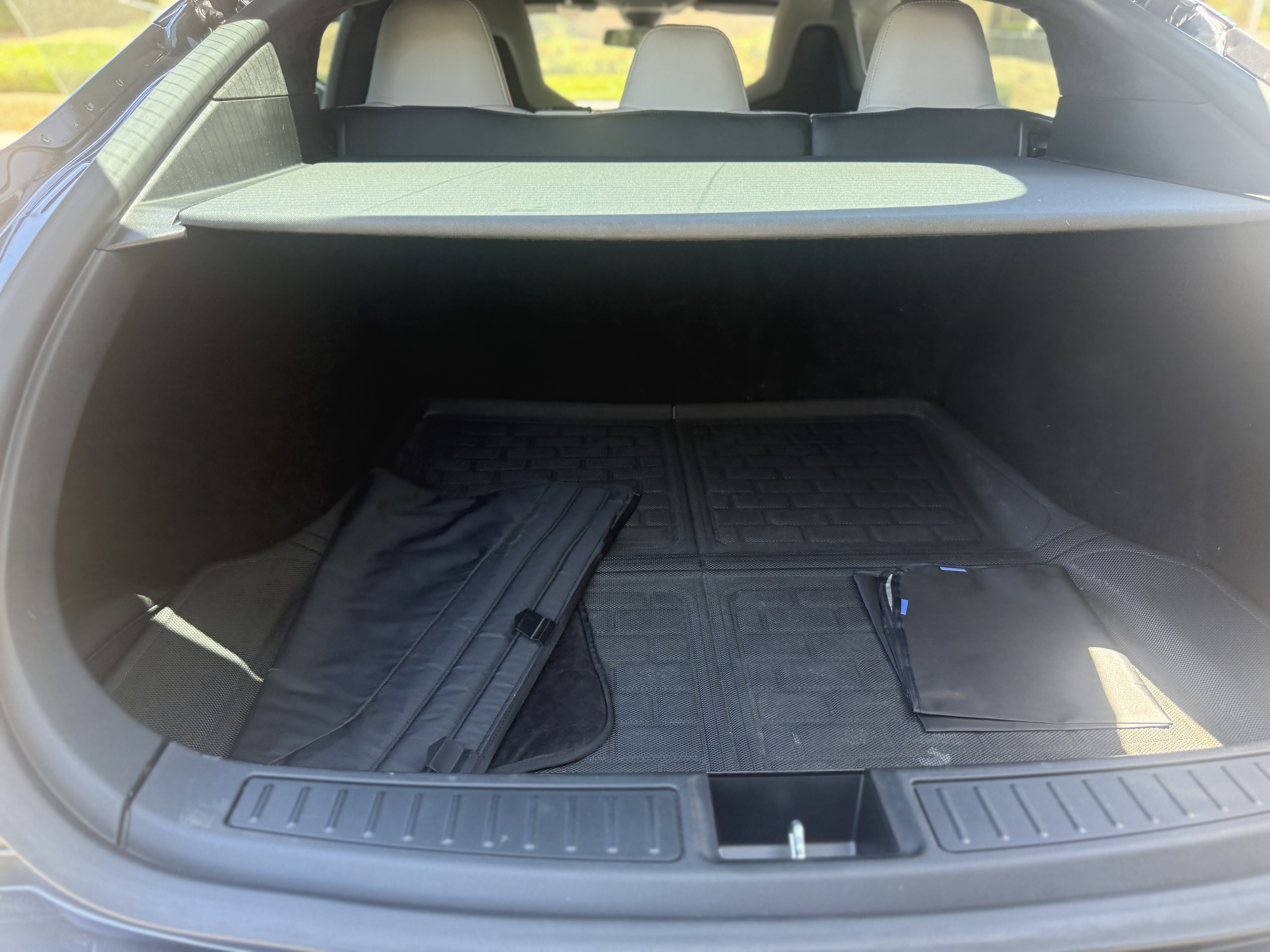 Used 2015 Tesla Model S 90D AWD/4WD image 12
