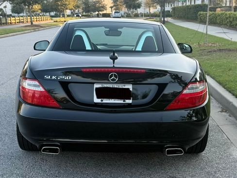Used 2015 Mercedes-Benz SLK 250 image 20