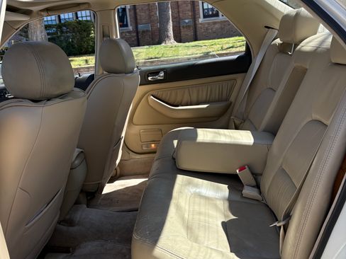 Used 1995 Acura Legend GS image 22