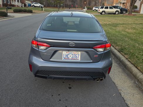 Used 2022 Toyota Corolla SE image 4