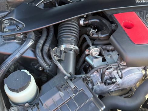 Used 2015 Nissan 370Z NISMO RWD image 12