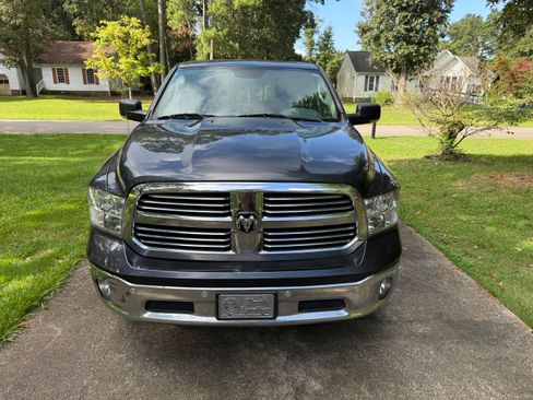 Used 2017 RAM 1500 Big Horn AWD/4WD image 4