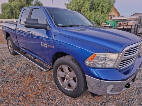 Used 2015 RAM 1500 Big Horn image 1
