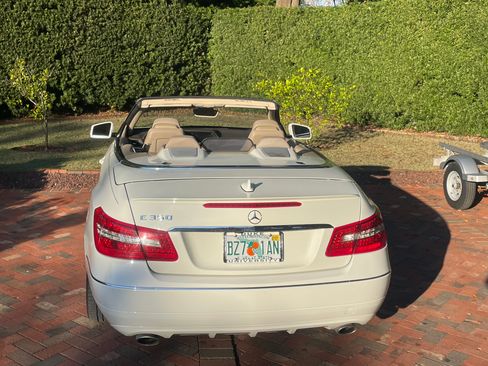 Used 2011 Mercedes-Benz E 350 Cabriolet image 9