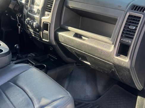 Used 2017 RAM 2500 Tradesman image 13