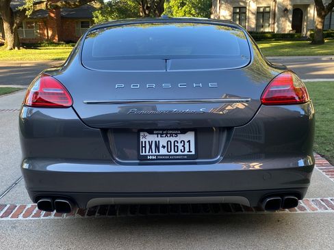 Used 2012 Porsche Panamera Turbo S image 9