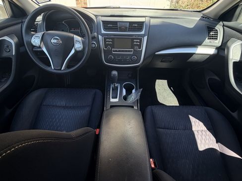 Used 2018 Nissan Altima 2.5 S w/ S Convenience Package image 20