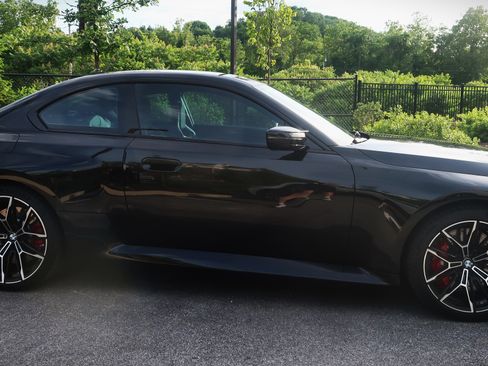 Used 2024 BMW M2 w/ Carbon Package RWD image 8