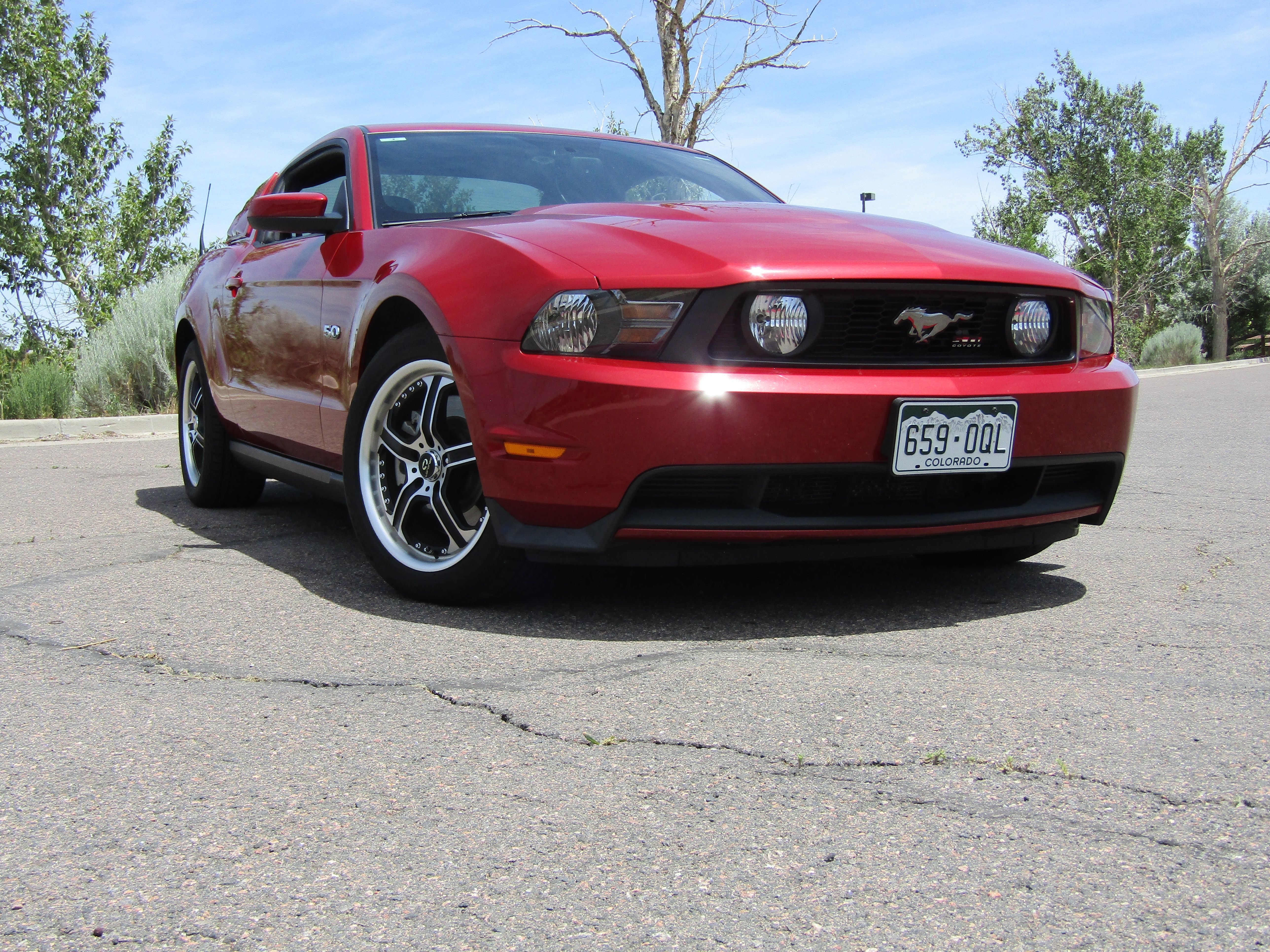 Used 2012 Ford Mustang GT Premium w/ Security Pkg RWD image 12