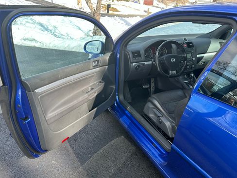 Used 2008 Volkswagen R32 image 18