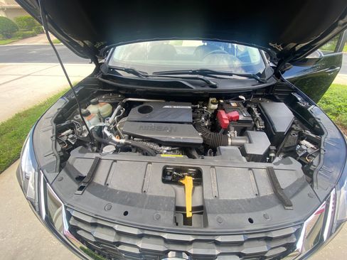 Used 2023 Nissan Rogue SV FWD image 18