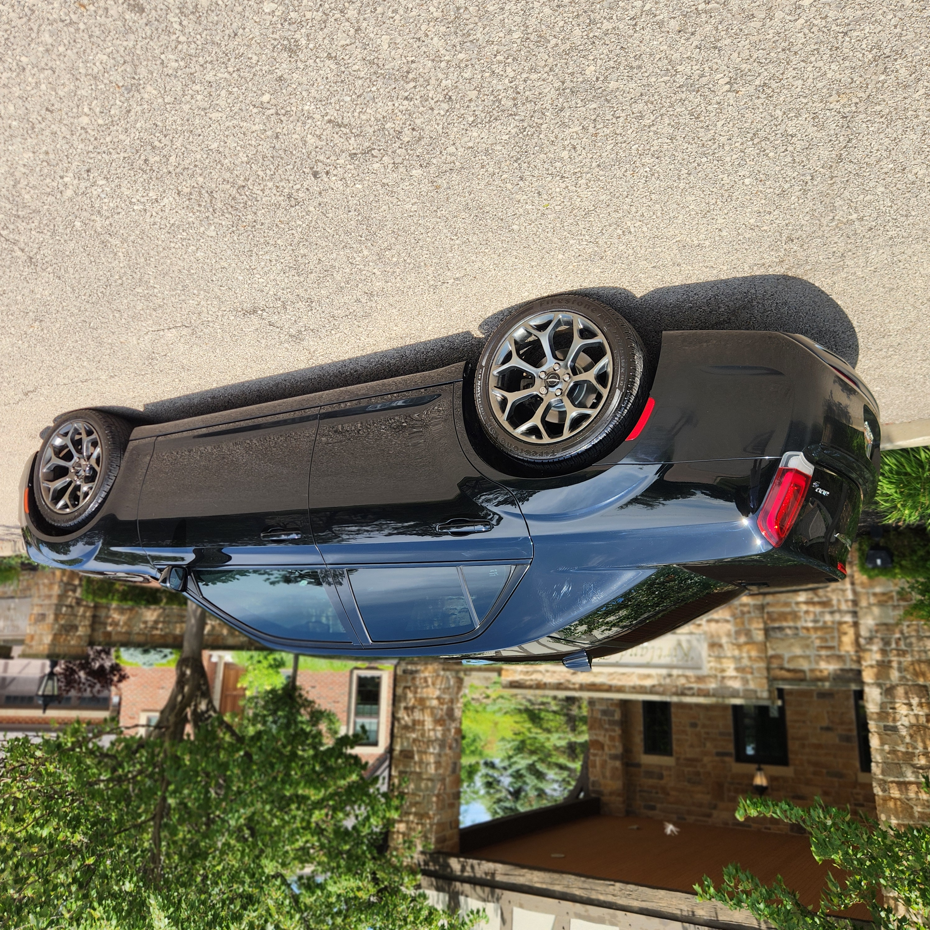 Used 2016 Chrysler 300 S RWD image 9