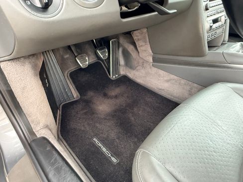 Used 2008 Porsche 911 Carrera 4S image 22