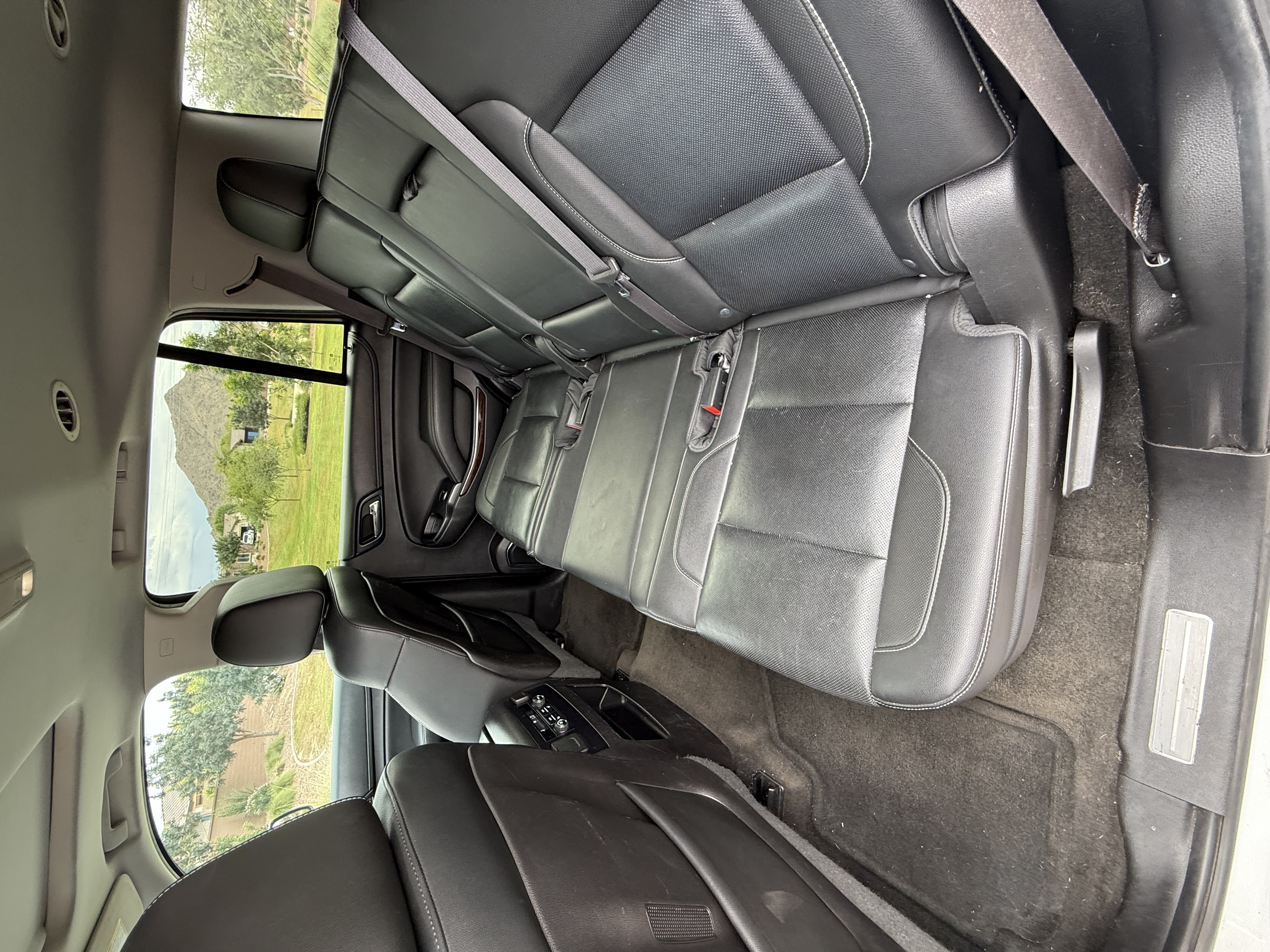 Used 2015 GMC Yukon SLT w/ HD Trailering Package RWD image 8