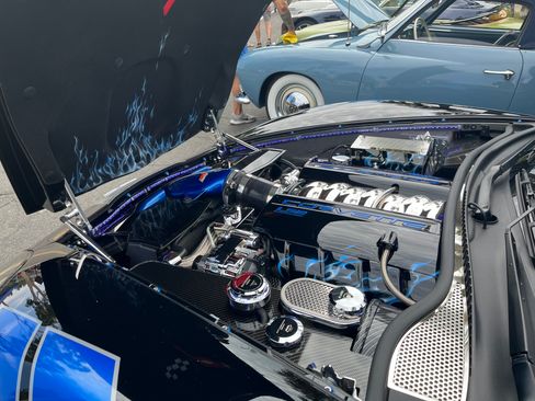 Used 2007 Chevrolet Corvette Coupe w/ Preferred Equipment Group image 9