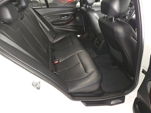 Used 2013 BMW 335i 335i Sedan 4D image 11