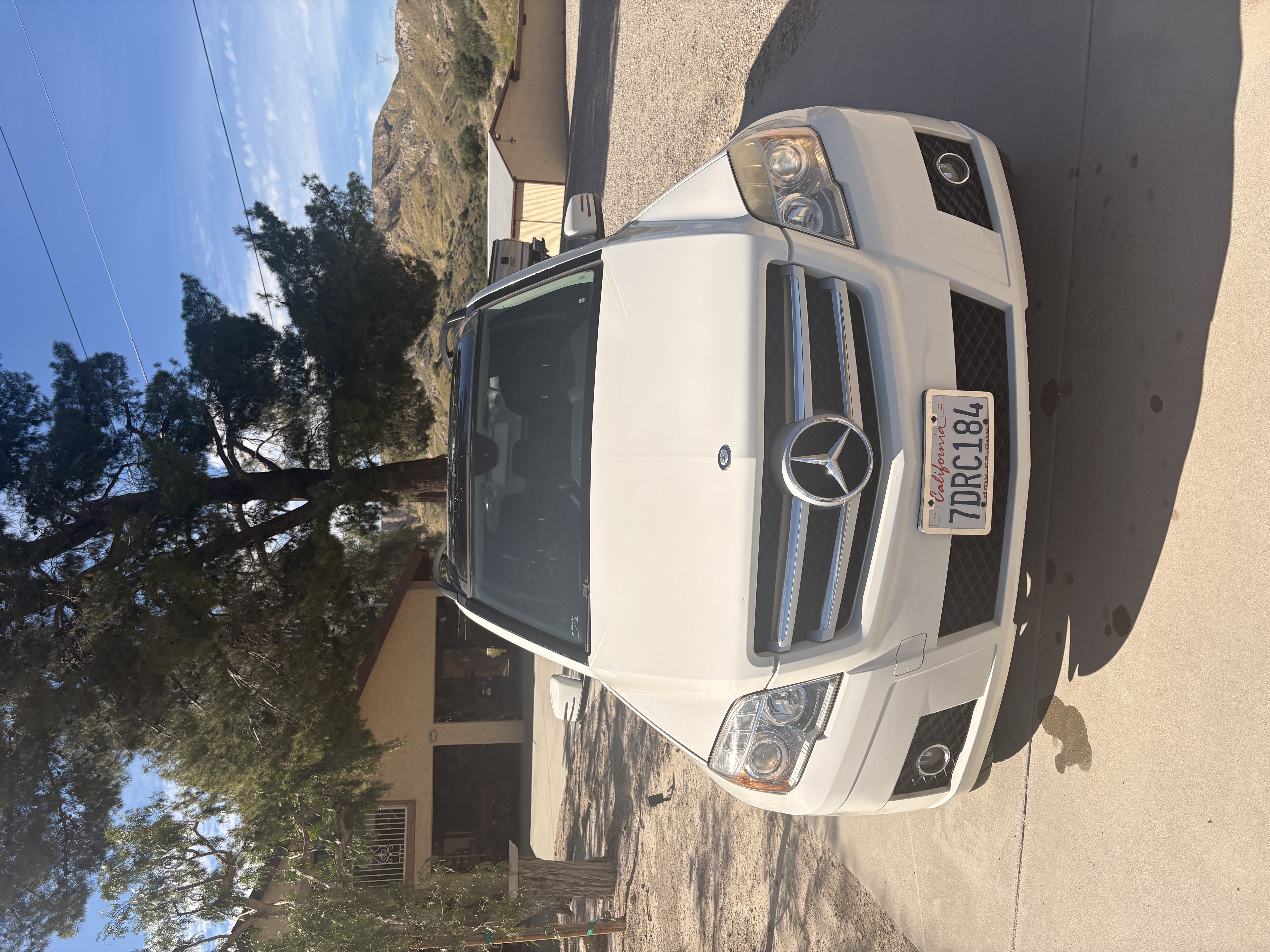Used 2012 Mercedes-Benz GLK 350 4MATIC image 5