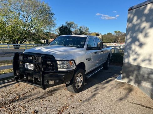 Used 2014 RAM 2500 Tradesman w/ Protection Group image 3